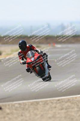 media/Sep-20-2025-TrackDaz (Sat) [[27f0cde673]]/A Group/2pm (Turn 9)/